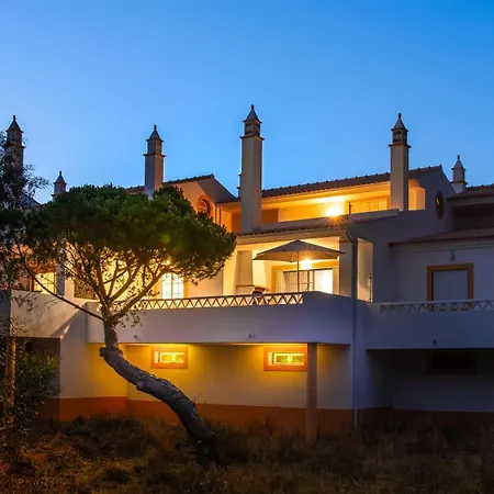Pine Cliffs - Shared Pool - 8 Guests - Feriehus Albufeira